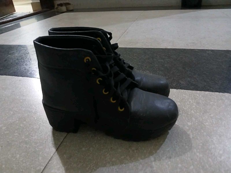 Black Short Boots Size 38 Uk 5