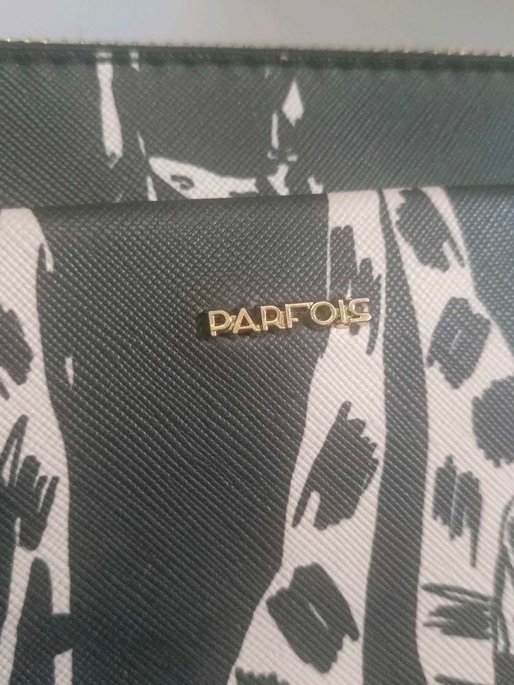 Parfois Giraffe Print Crossbody Bag