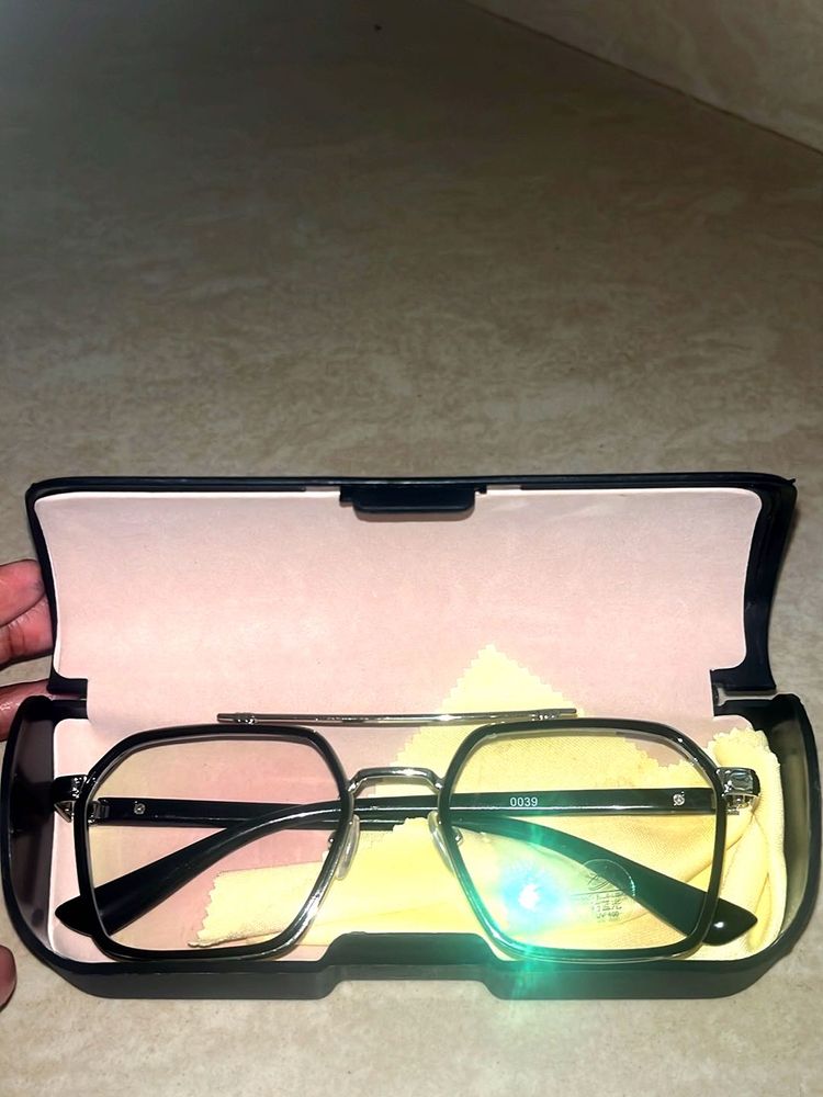 Frames For Unisex,Good Quality Not Used With Box ,