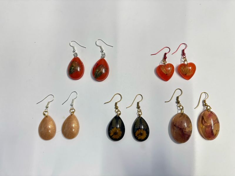 resin earrings