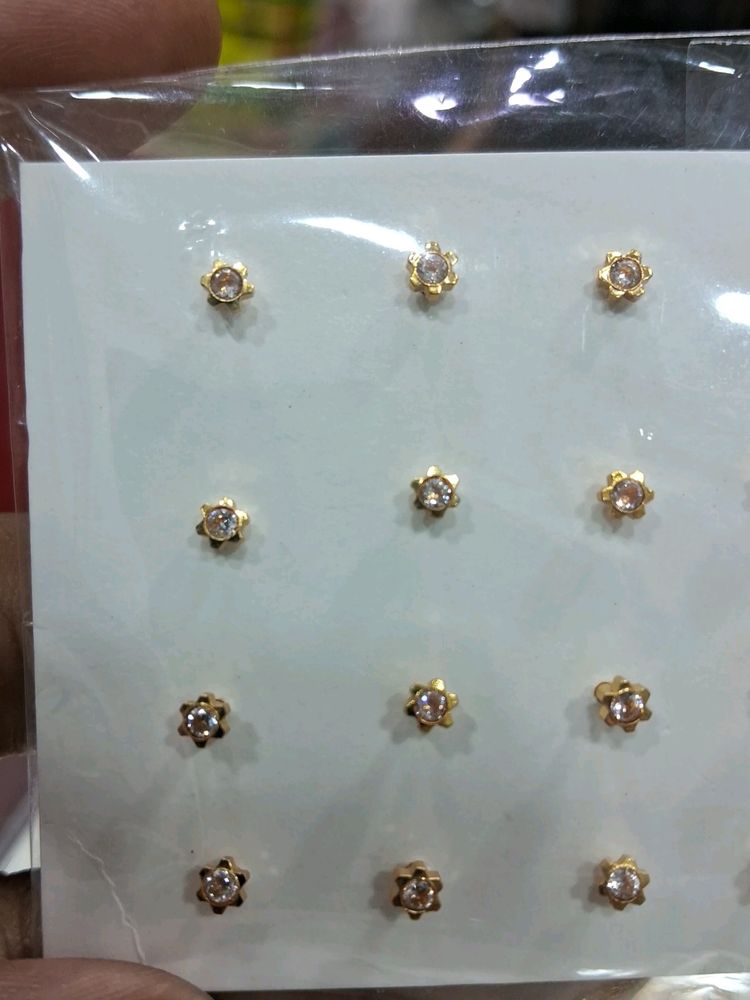 Side Kammal 2nd Studds Baby Earrings