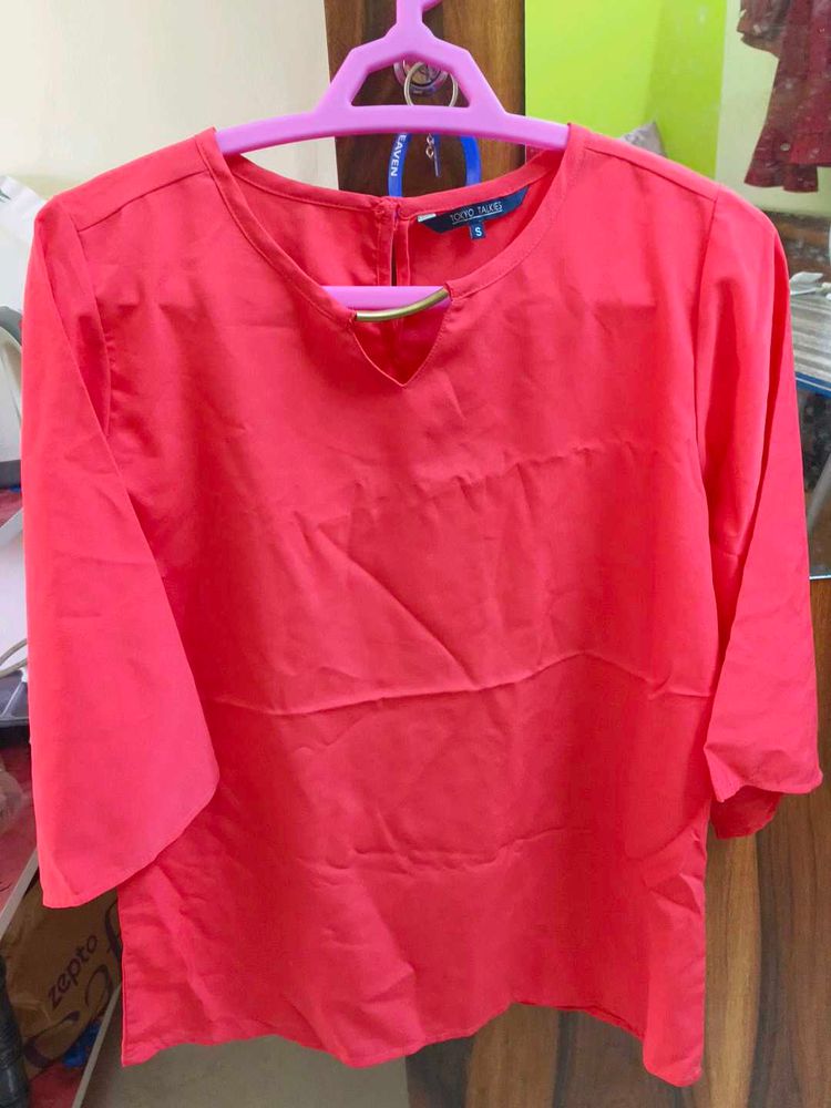 Coral Top