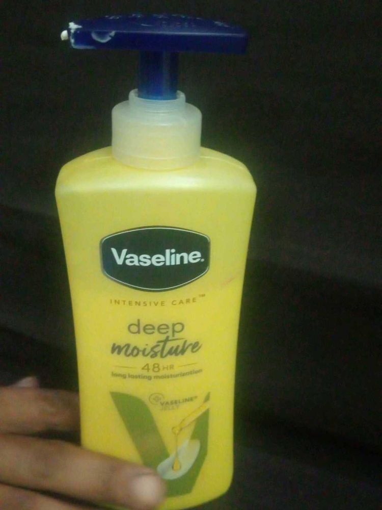 Vaseline Deep Moisture Lotion