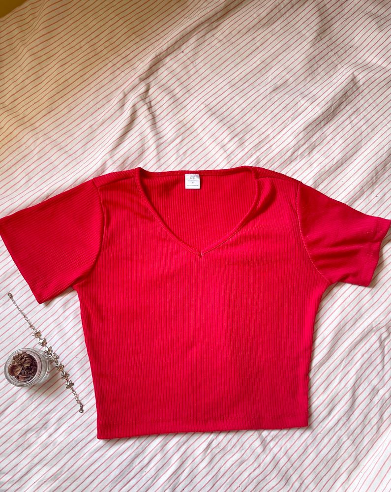 SSS Crop Top Size S