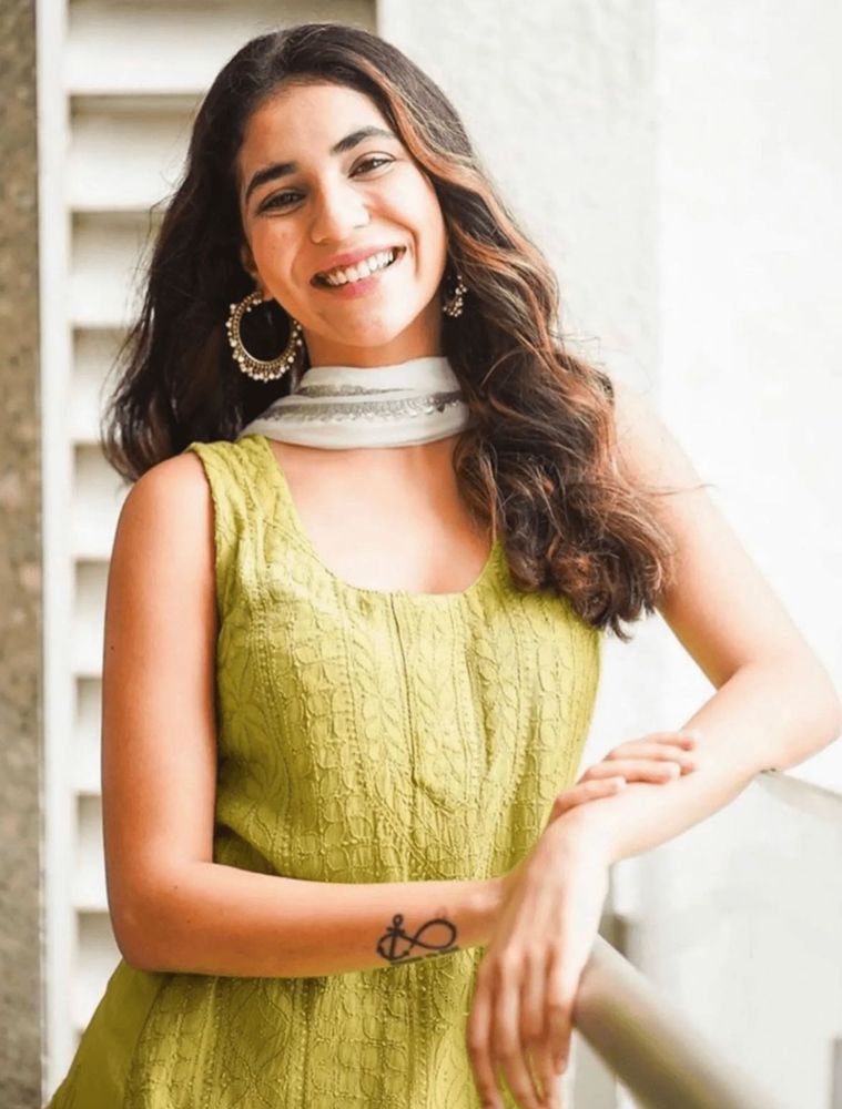 Nykaa Label Aishwaryrika Green Chikankari Kurti