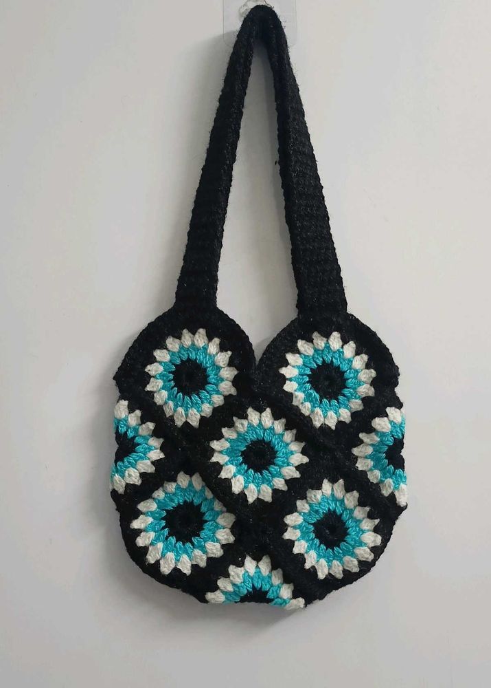 Crochet 🧶 Shoulder Bag