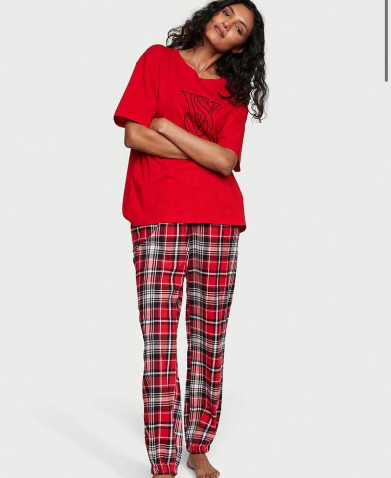 ❌❌sale❌❌VS RED NIGHT SUIT S/M