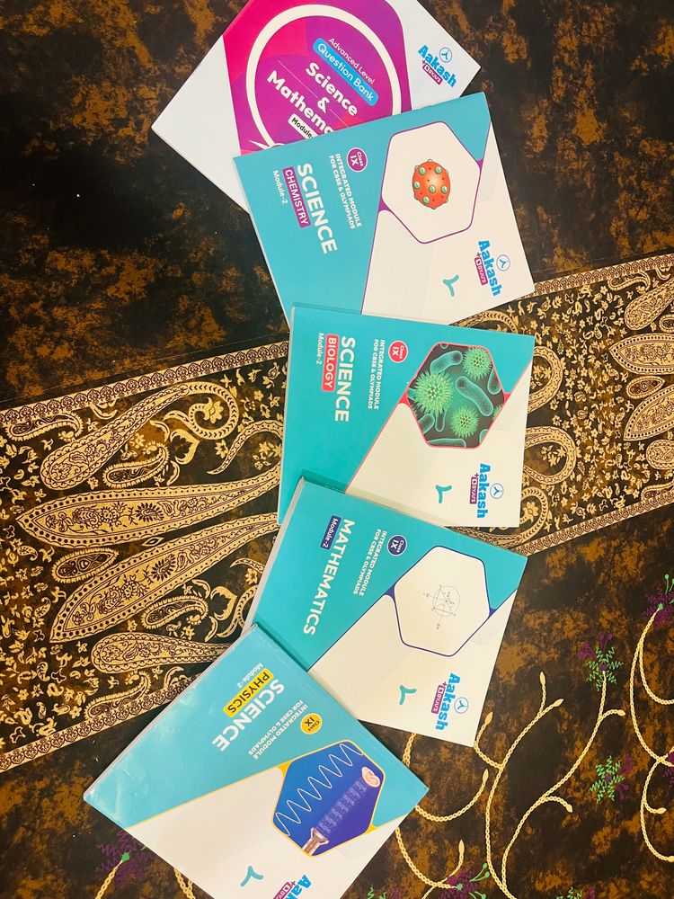 Aakash Class 9 All Module Set -2 ,5 Books