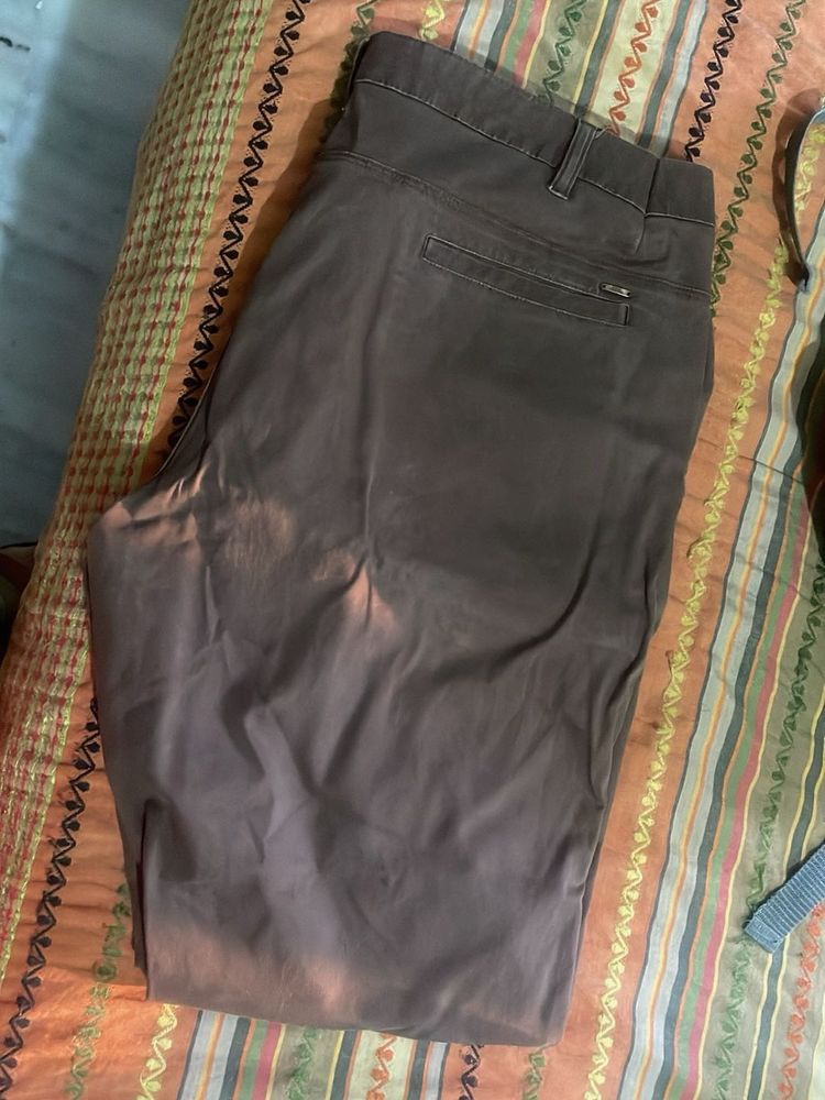 Men&#39;s Grey Pants