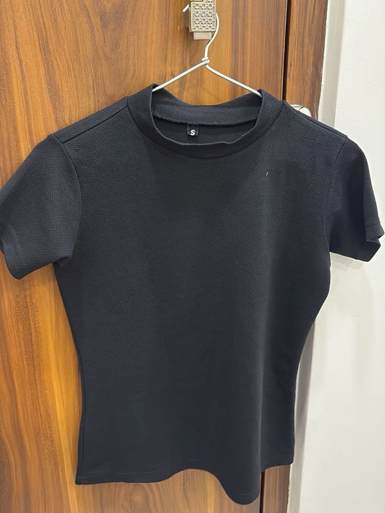 Black Fitted T-Shirt