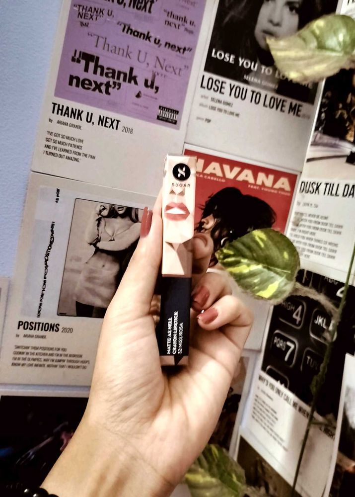 SUGAR MATTE AS HELL CRYAON LIPSTICK