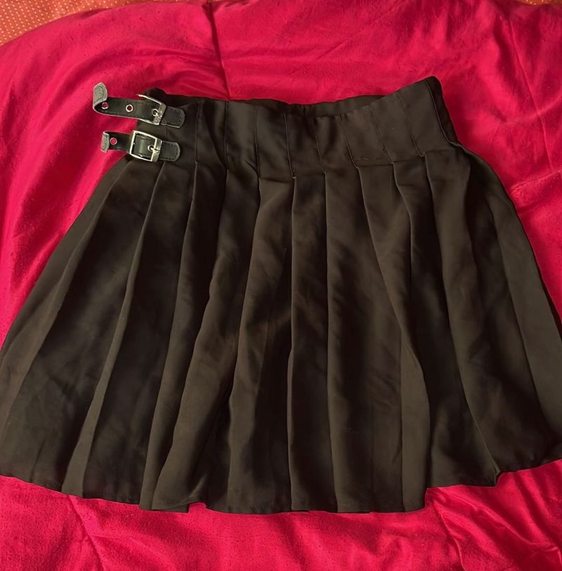Pleated Mini Skirt