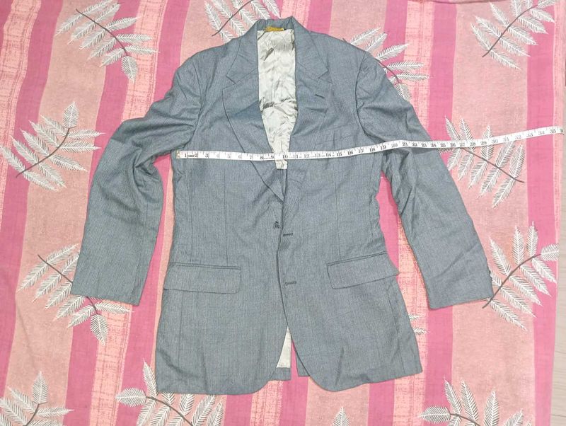 Vintage Gray Blazer