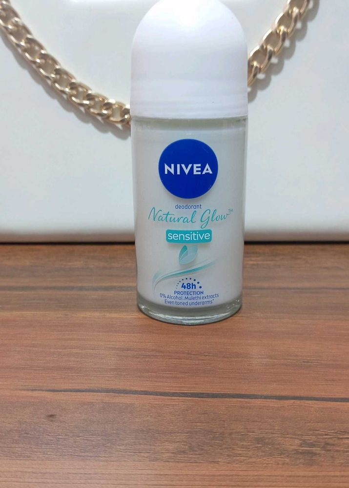 Nivea Natural Glow Deodorant for sensitive skin