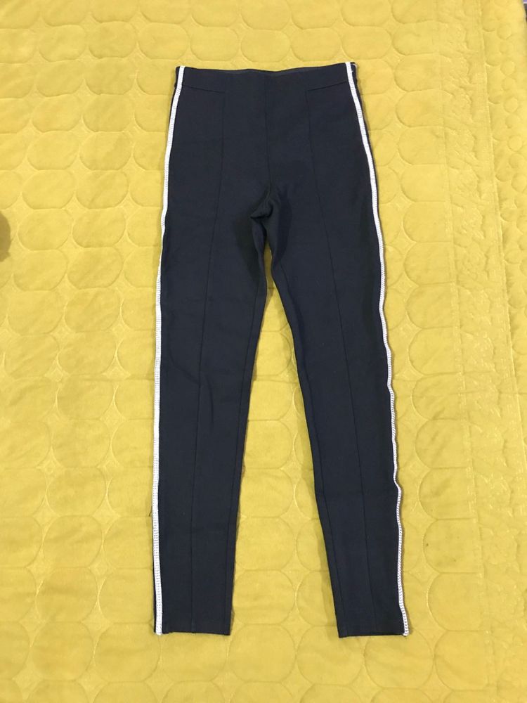Zara Skinny Fit Pant With Stones Waist 26-28