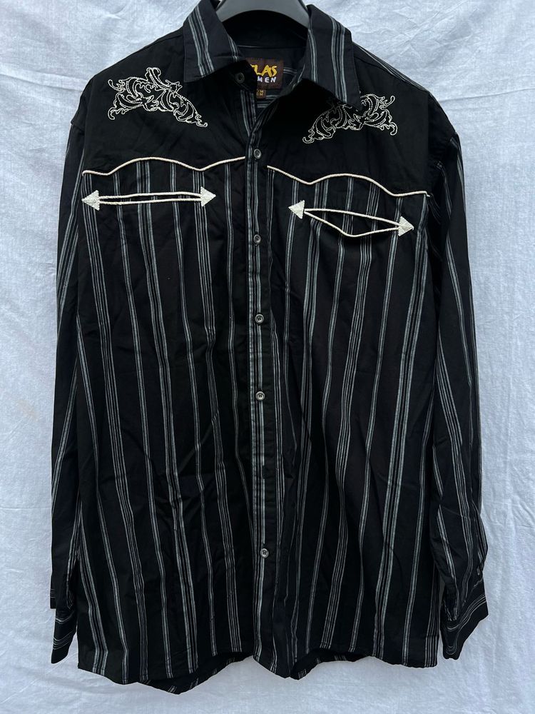 Black Shirt