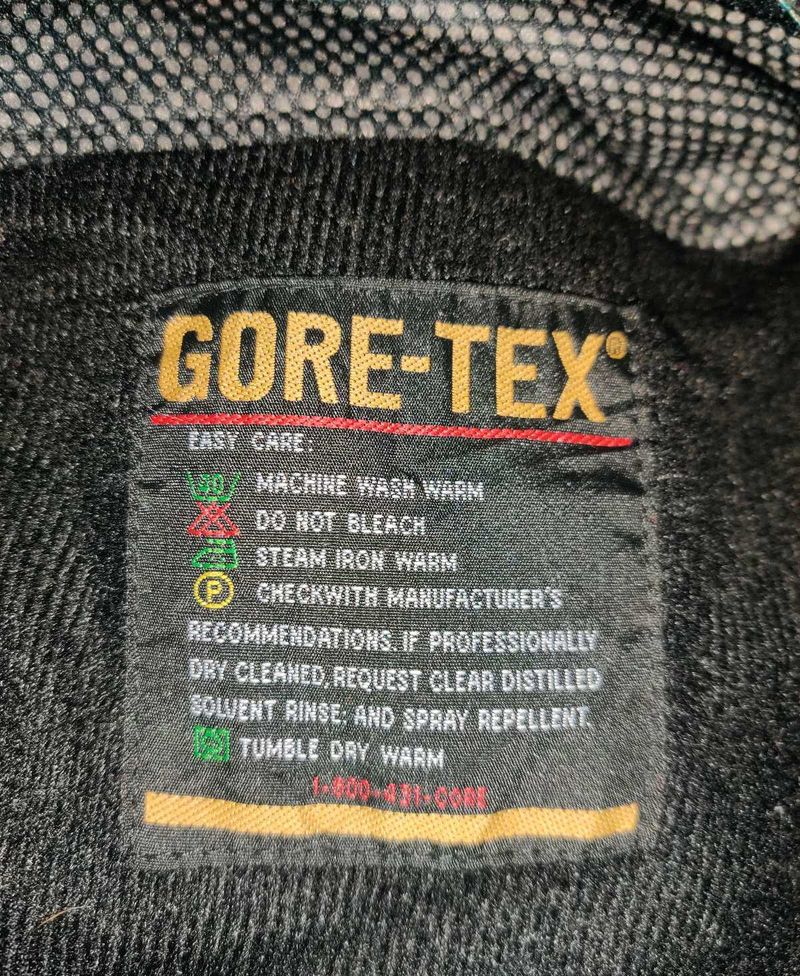 Gore-Tex Jacket Label