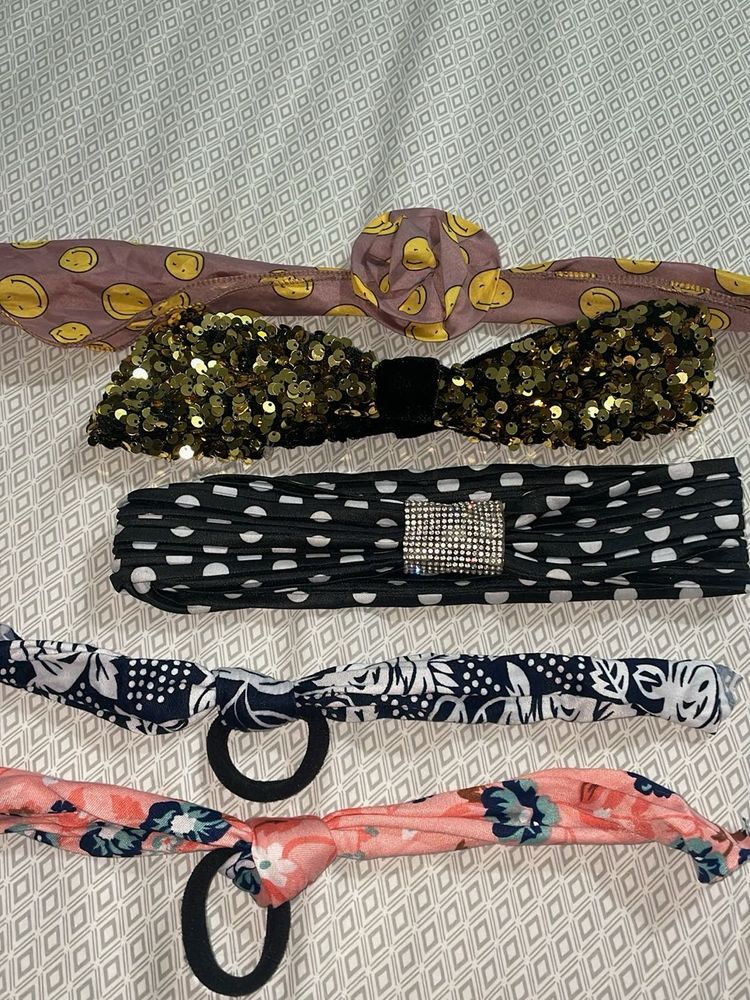 hair bands and hai ties