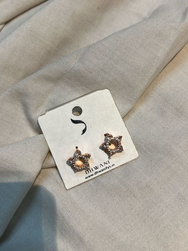 Star Stud Earrings