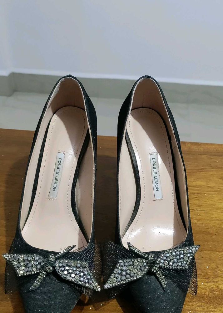 Double Lemon Black Heels
