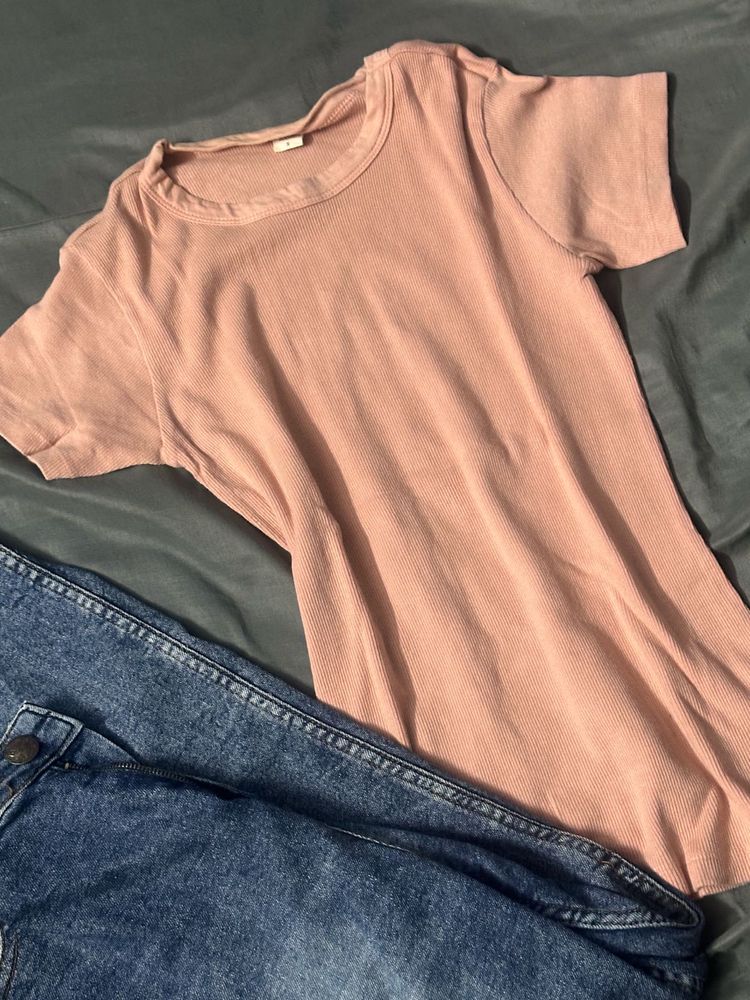 fitted Peach ribbed Top