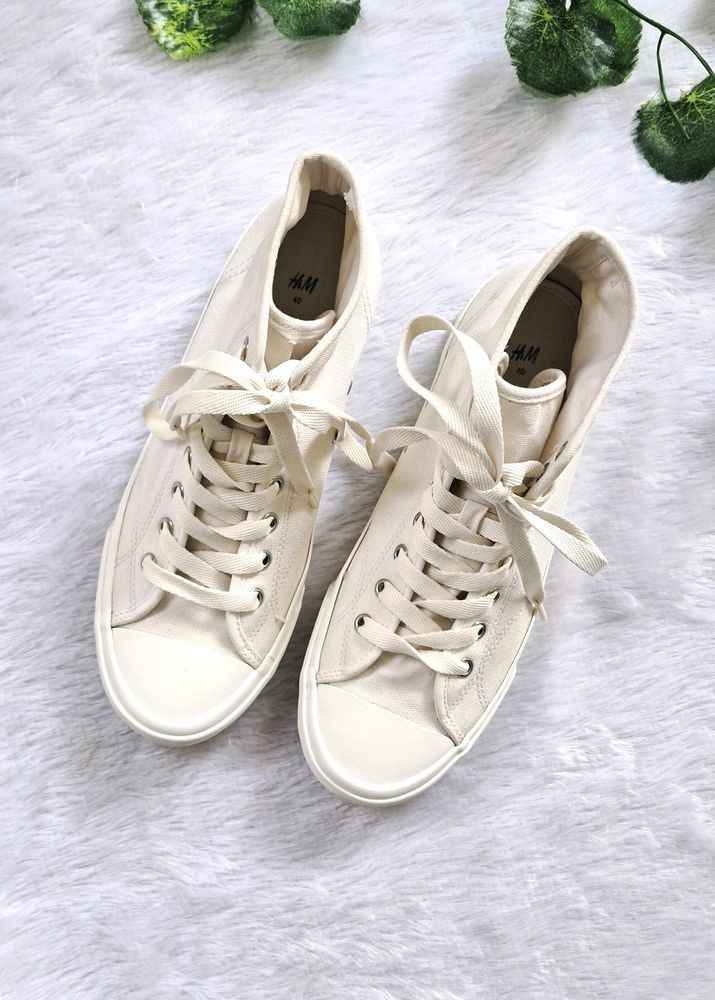 H&amp;M Canvas Hi-tops Shoes (Unisex)
