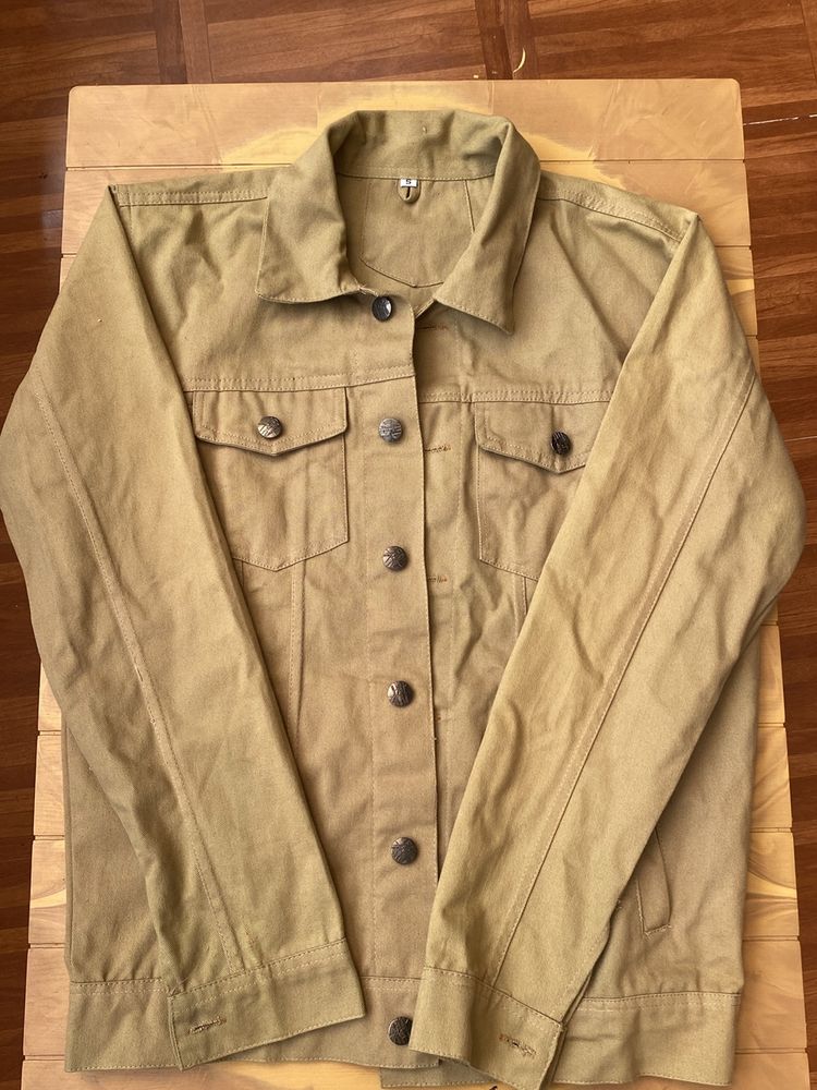OLD VINTAGE JACKET UNDER 500