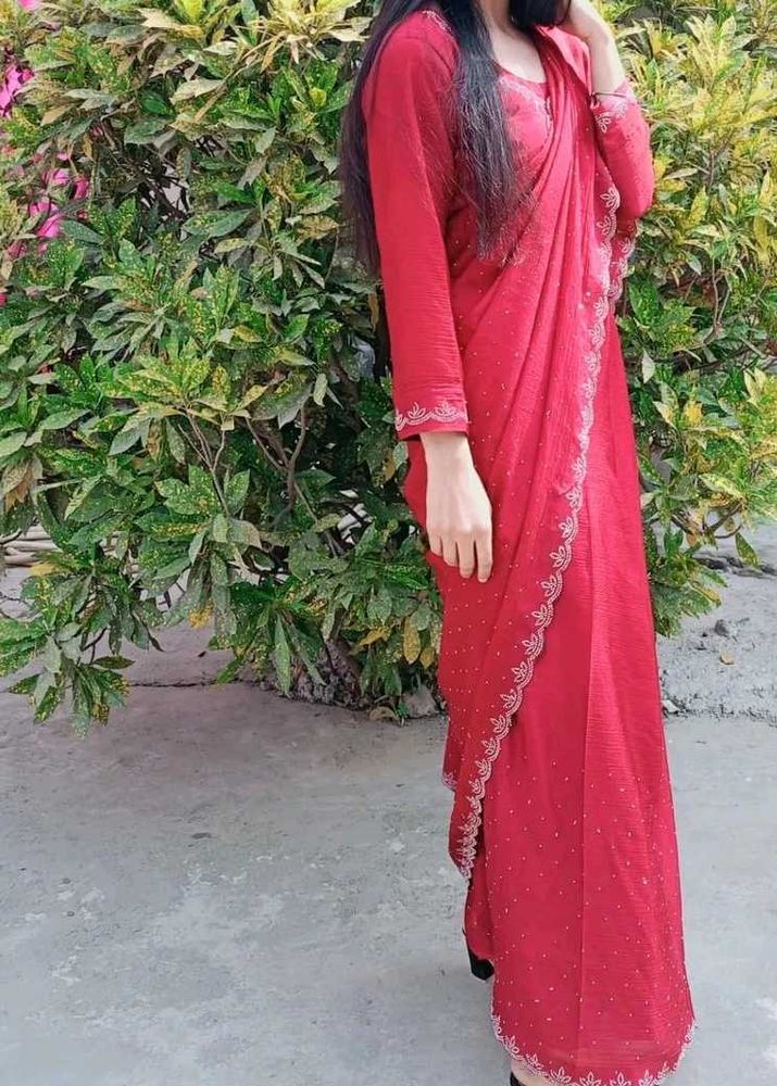 Elegant meroon readymade Saree