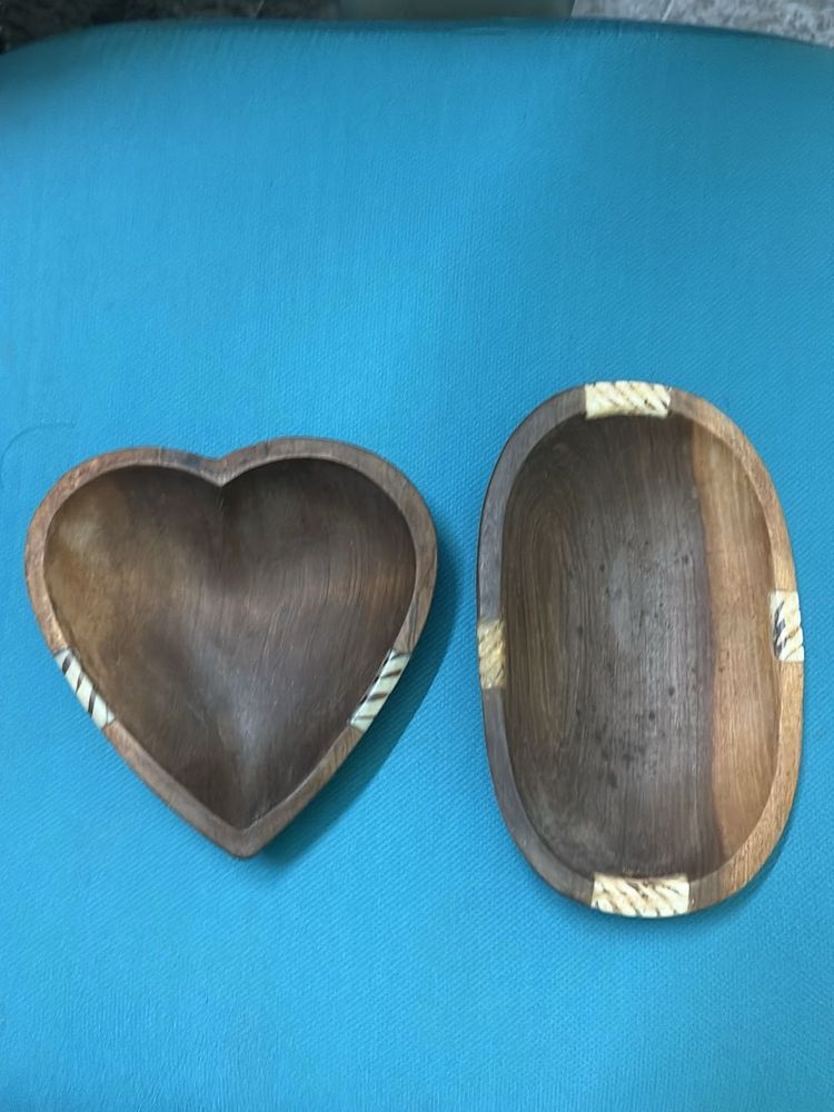 Wooden Decorative Bowls (Set of 2)