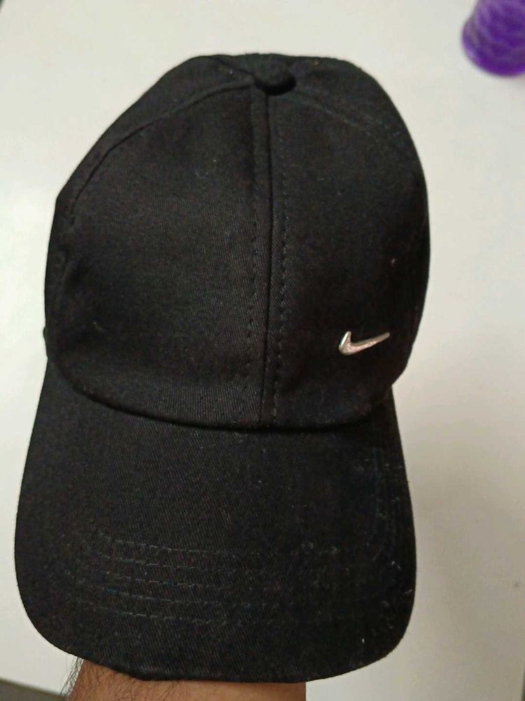 Nike Black Cap