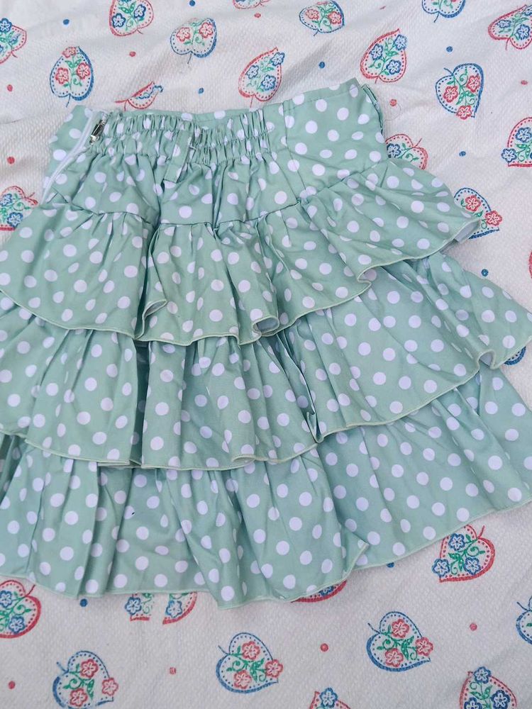 Cute Polka Dot Ruffle Skirt