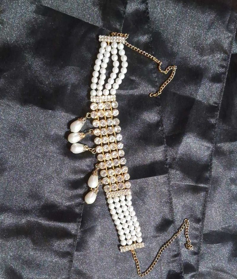 Neckless Set