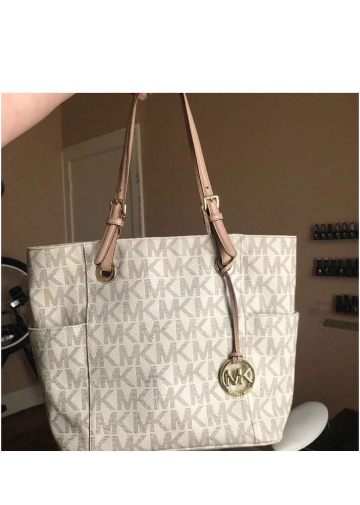 Authentic ❌Michael Kors Jet Set Tote Handbag