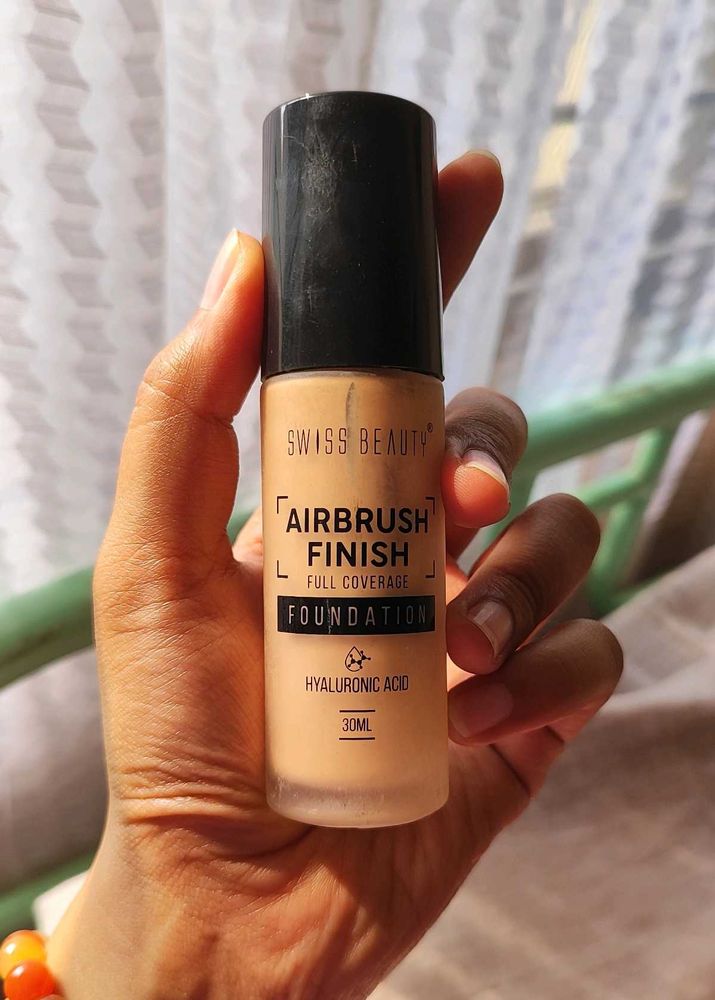 Swiss Beauty Airbrush Finish Foundation