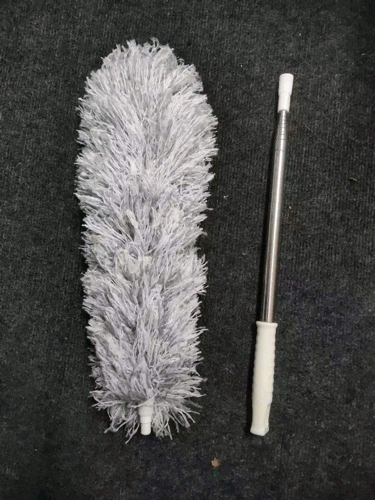 Microfiber Duster for Cleaning with Extension Pole