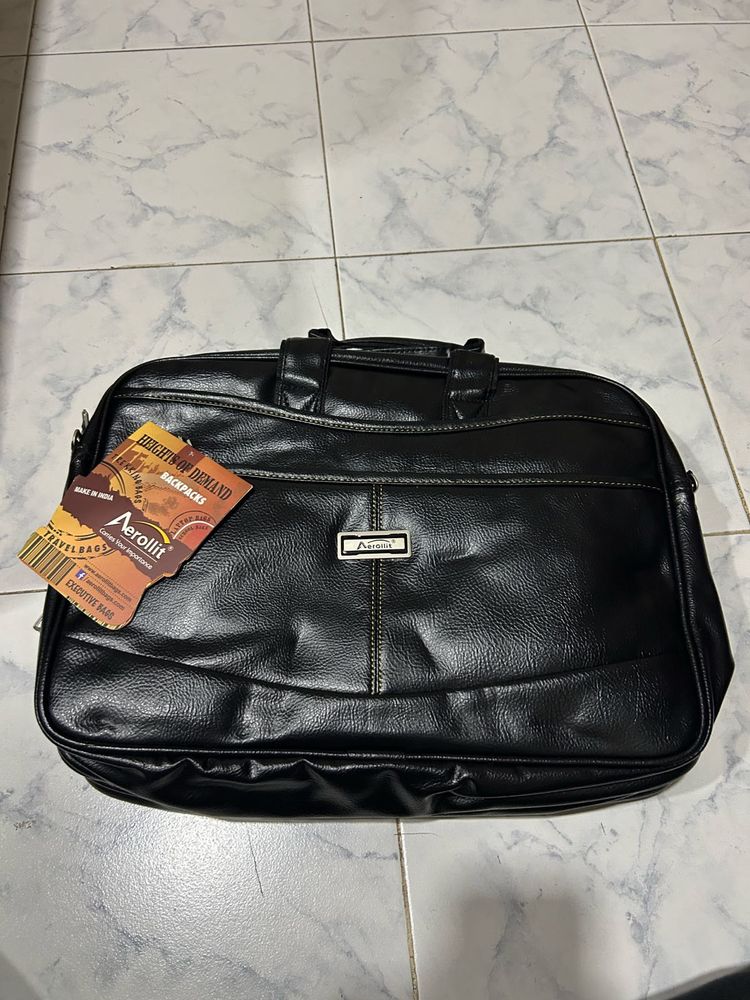 Premium Laptop Bag with 4 Chains 5 Compartments