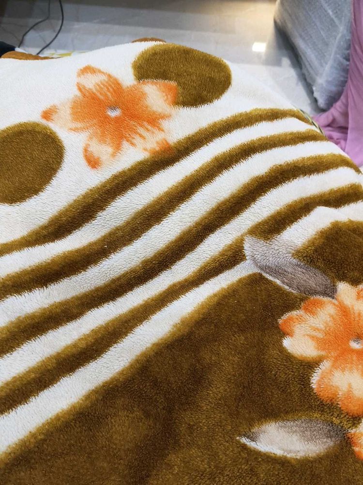 Floral Pattern blanket