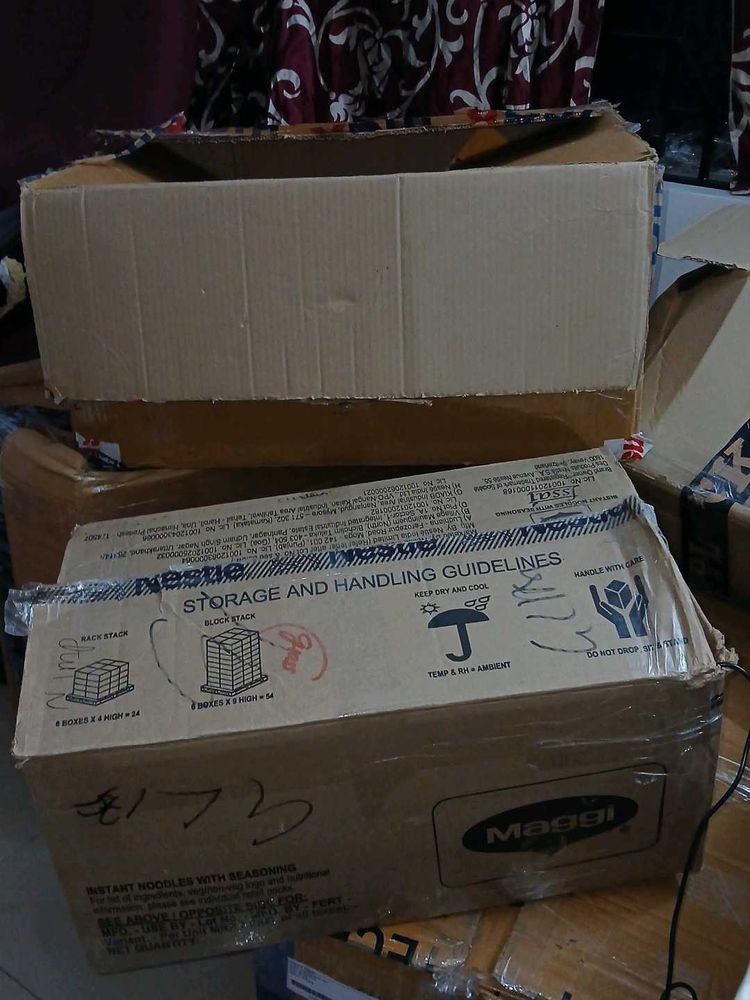 Baseboard Box  Delivery Packages