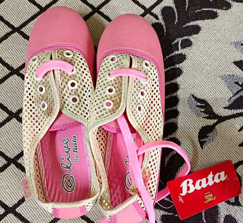 Live By Bata Casual Shoes With Mesh