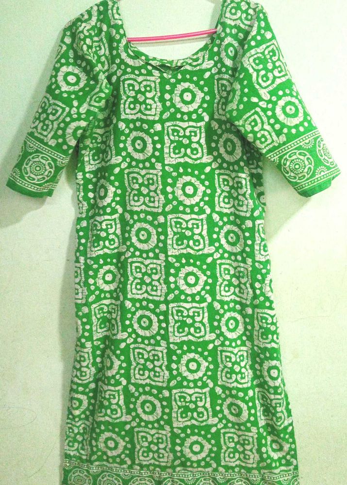 CHUDIDAR KURTA SET