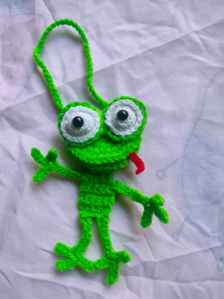 Crochet Frog Charm