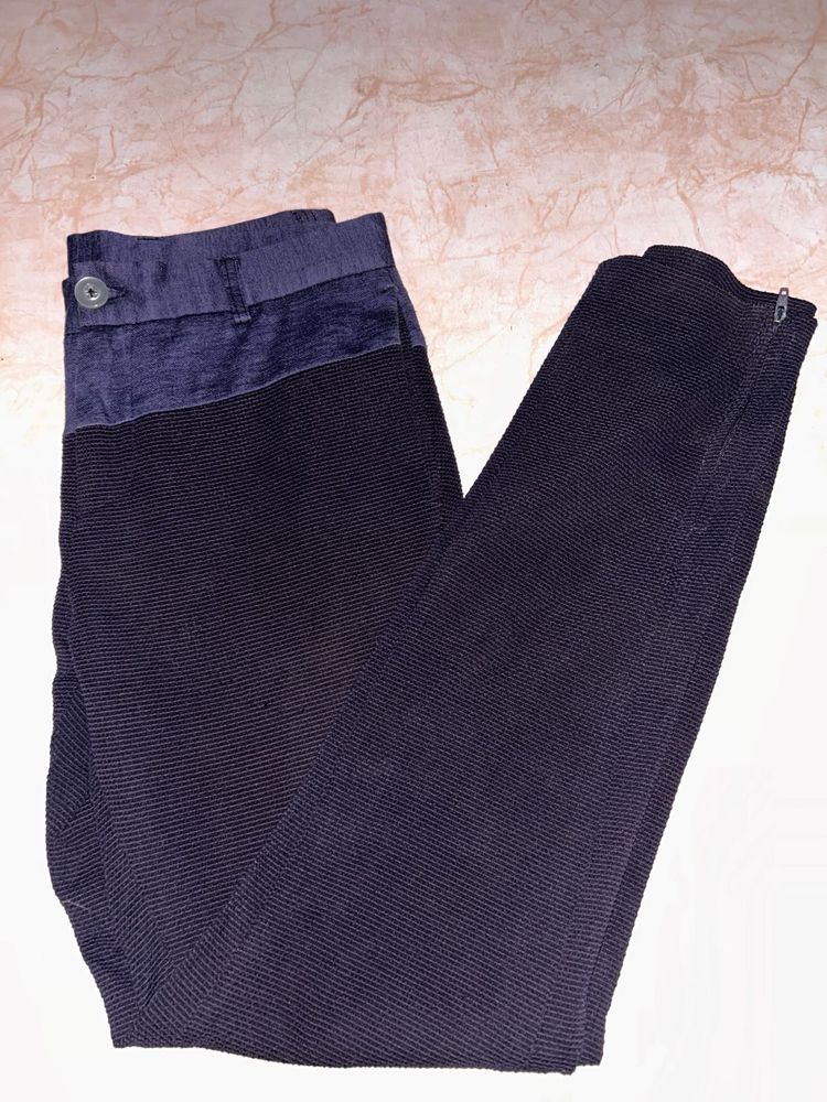 Navy Ribbed Zippered Ankle Pants