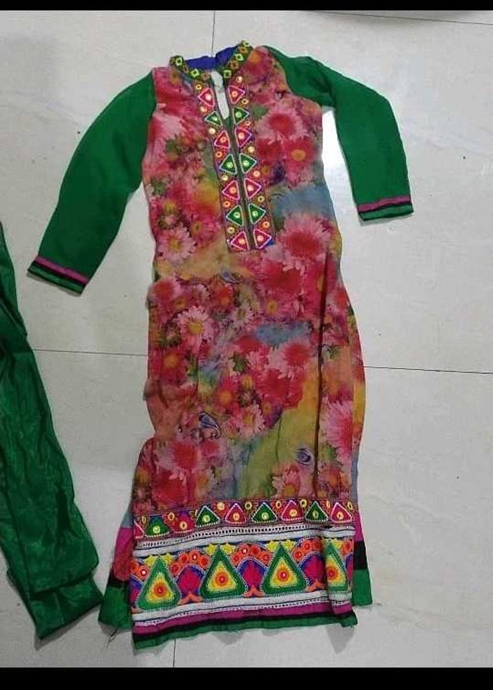 Floral Kurta Set