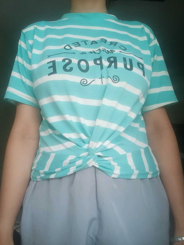 Blue Lining Knot Top