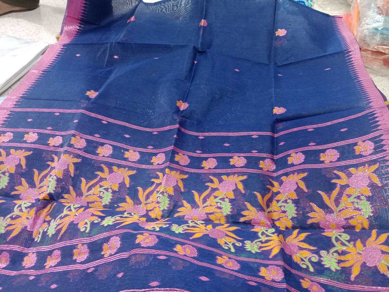 Manipuri Rani Phitup(Sador)