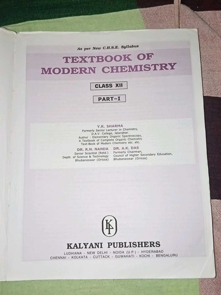 Textbook of Modern Chemistry