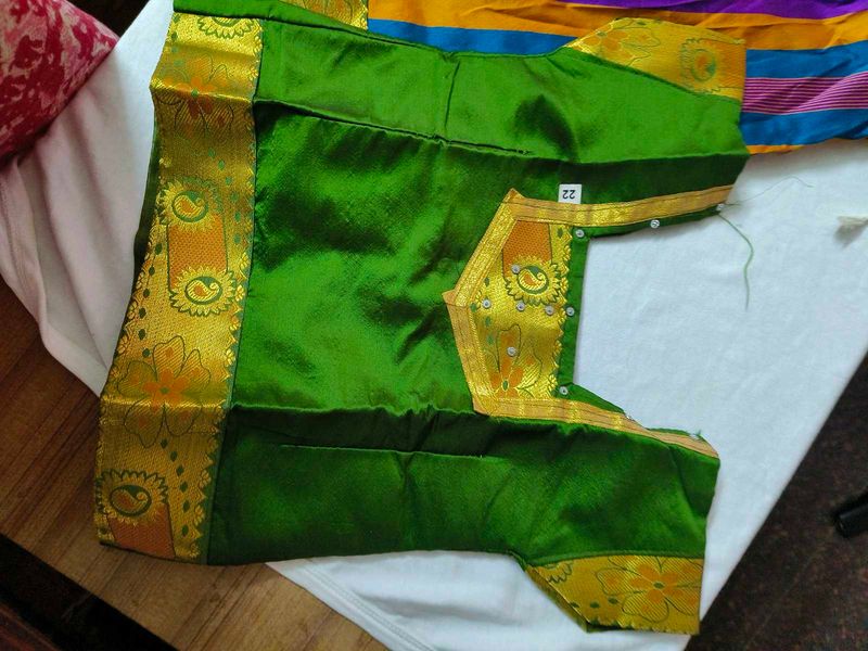 Green &amp; Gold Sari Blouse