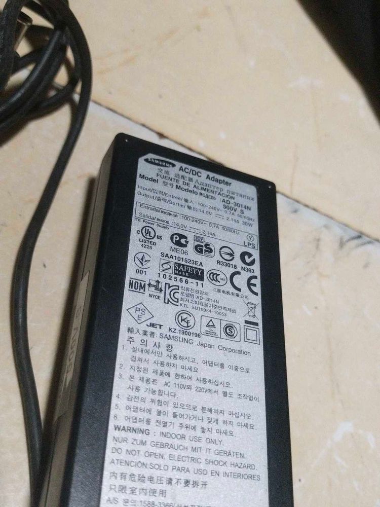 Samsung AD-3014N AC/DC Adapter