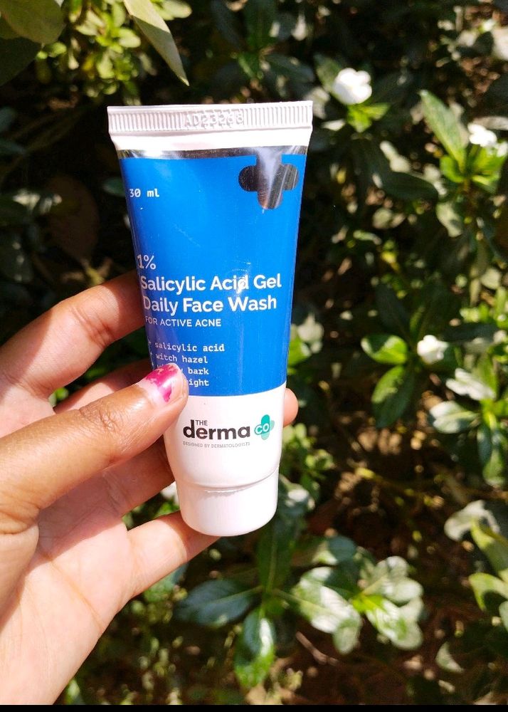 derma co face wash