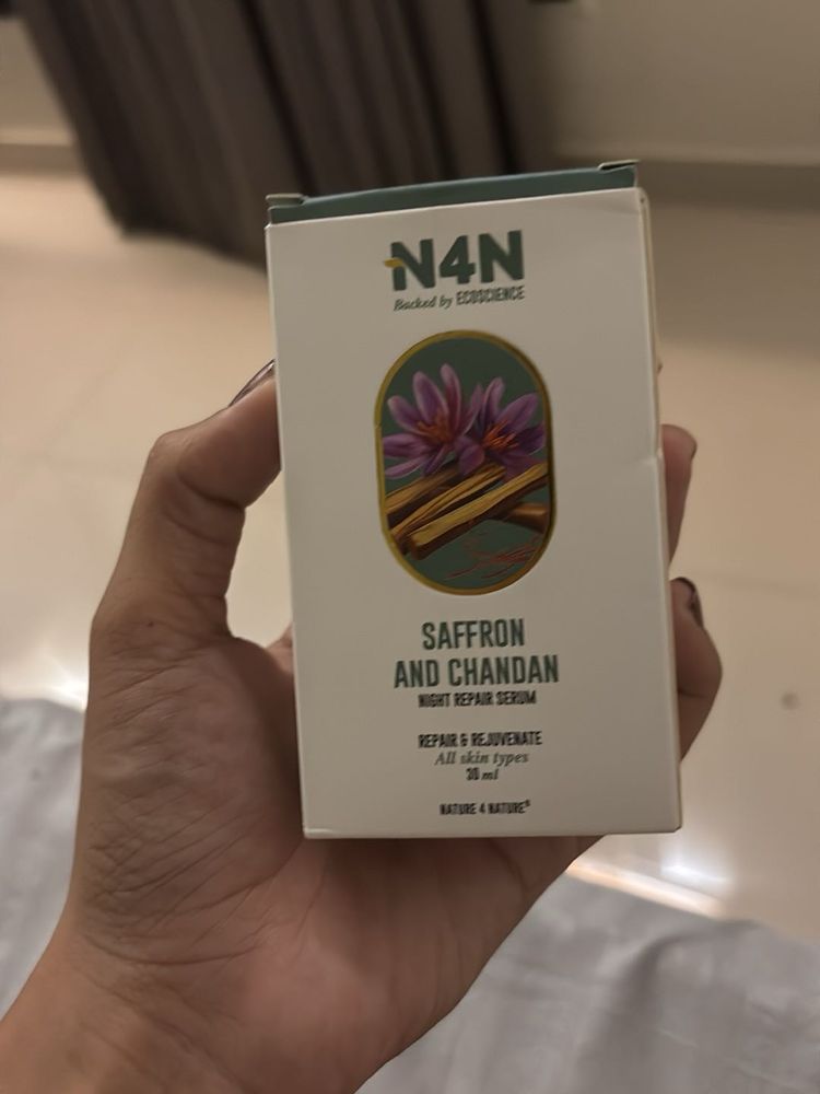 N4N Saffron &amp; Chandan Night Repair Serum